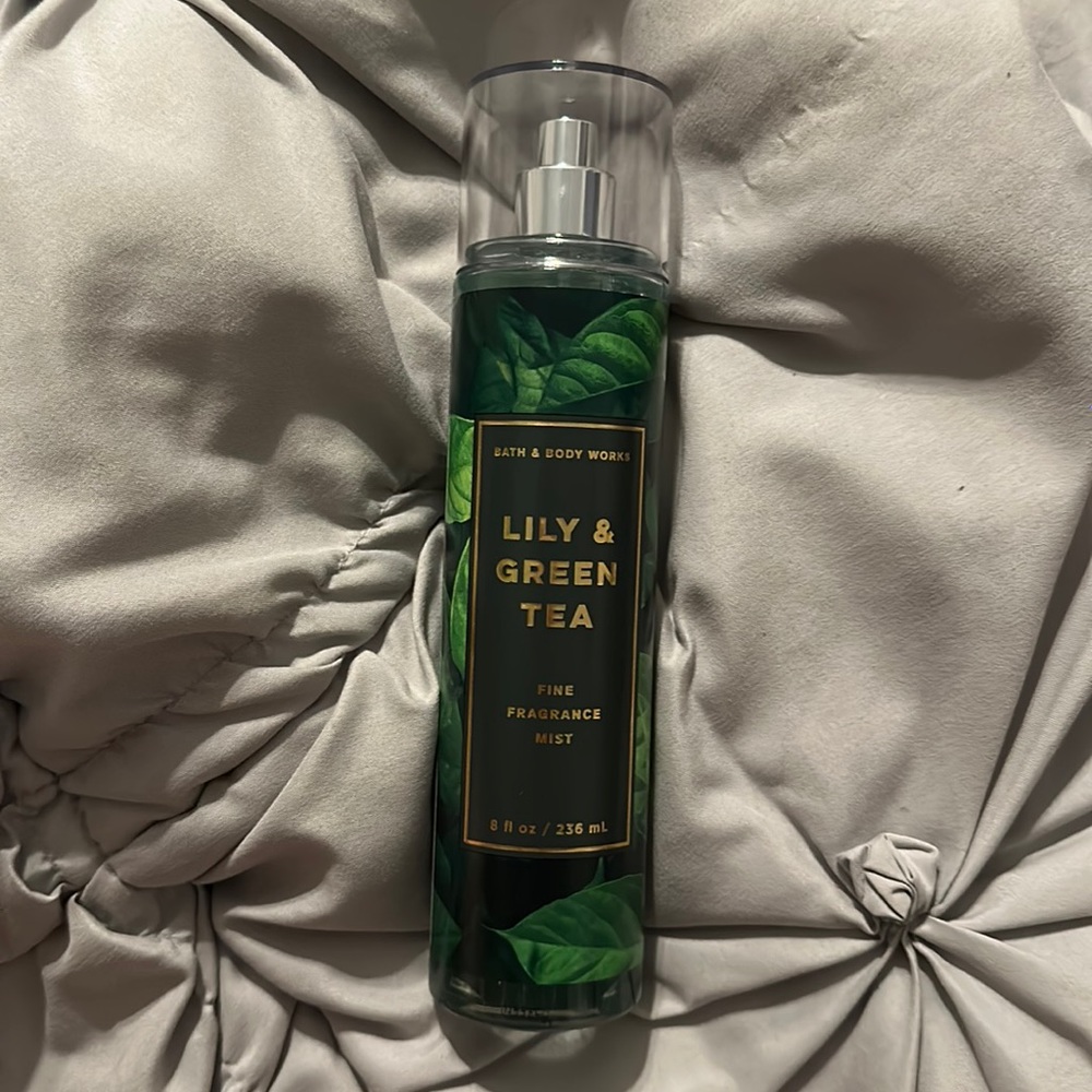 Bath & Body Works Lily & Green Tea mist